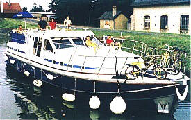 yacht-a-noleggio